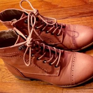 White Mountain Pink Tate Boots size 7